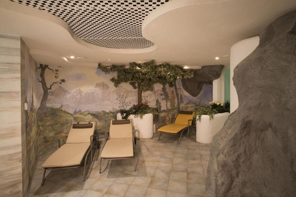 Schütterhof Hotel 4*